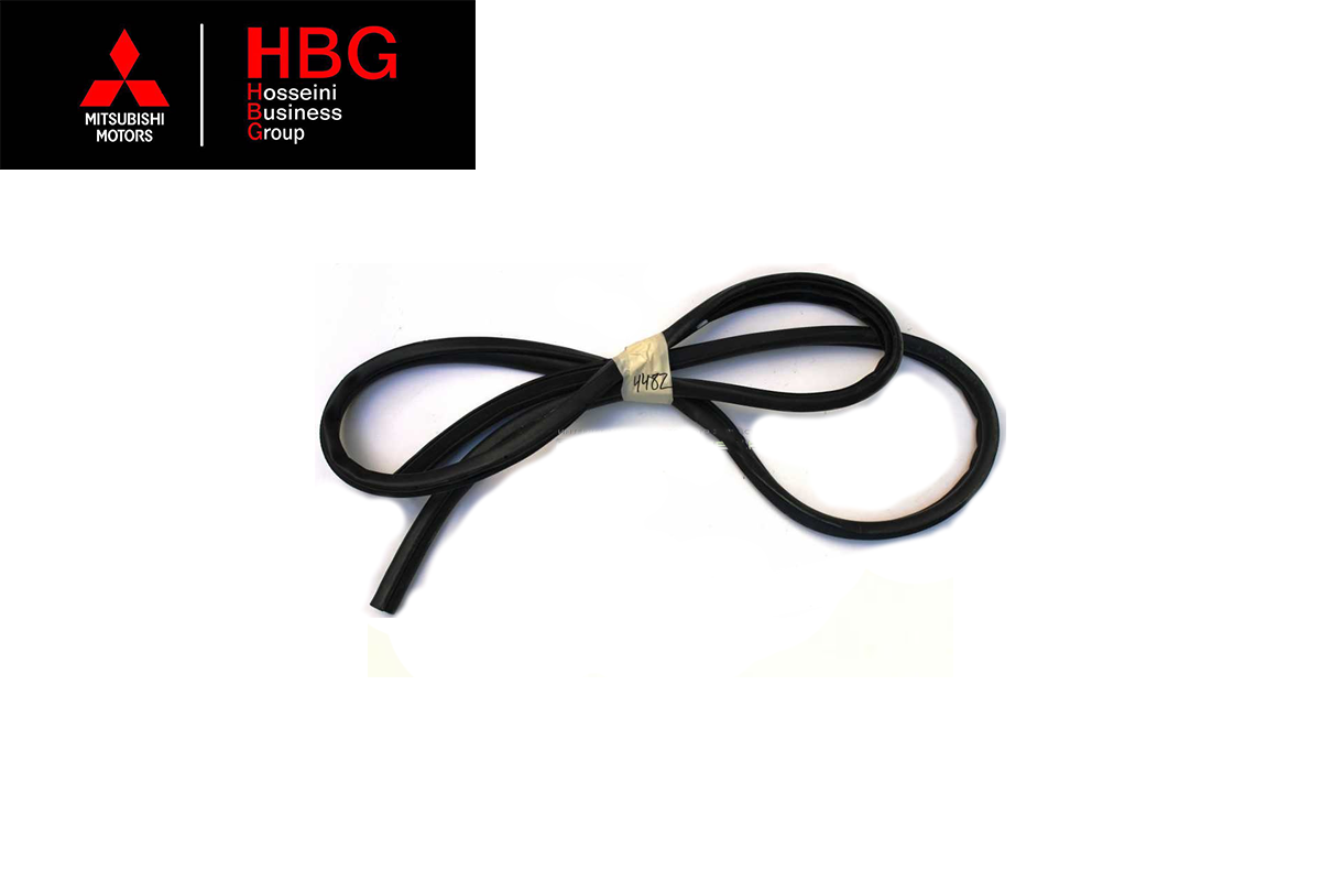 نوار ابگير داخلي درب عقب راست اصلی میتسوبیشی ( Genuine parts ) - لنسر 1800