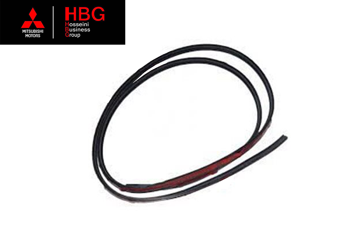 نوار آب بندی بالایی شیشه درب عقب اصلی میتسوبیشی ( Genuine parts ) - اوتلندر