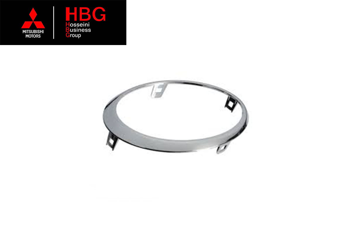 زه روی قاب پرژکتور راست اصلی میتسوبیشی ( Genuine parts ) - اوتلندر